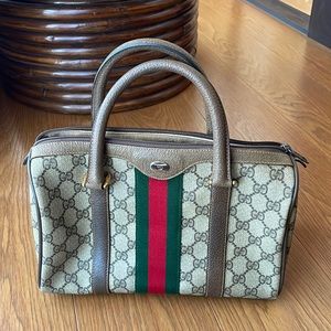 Vintage Gucci bag, tag of authenticity 09.02.006